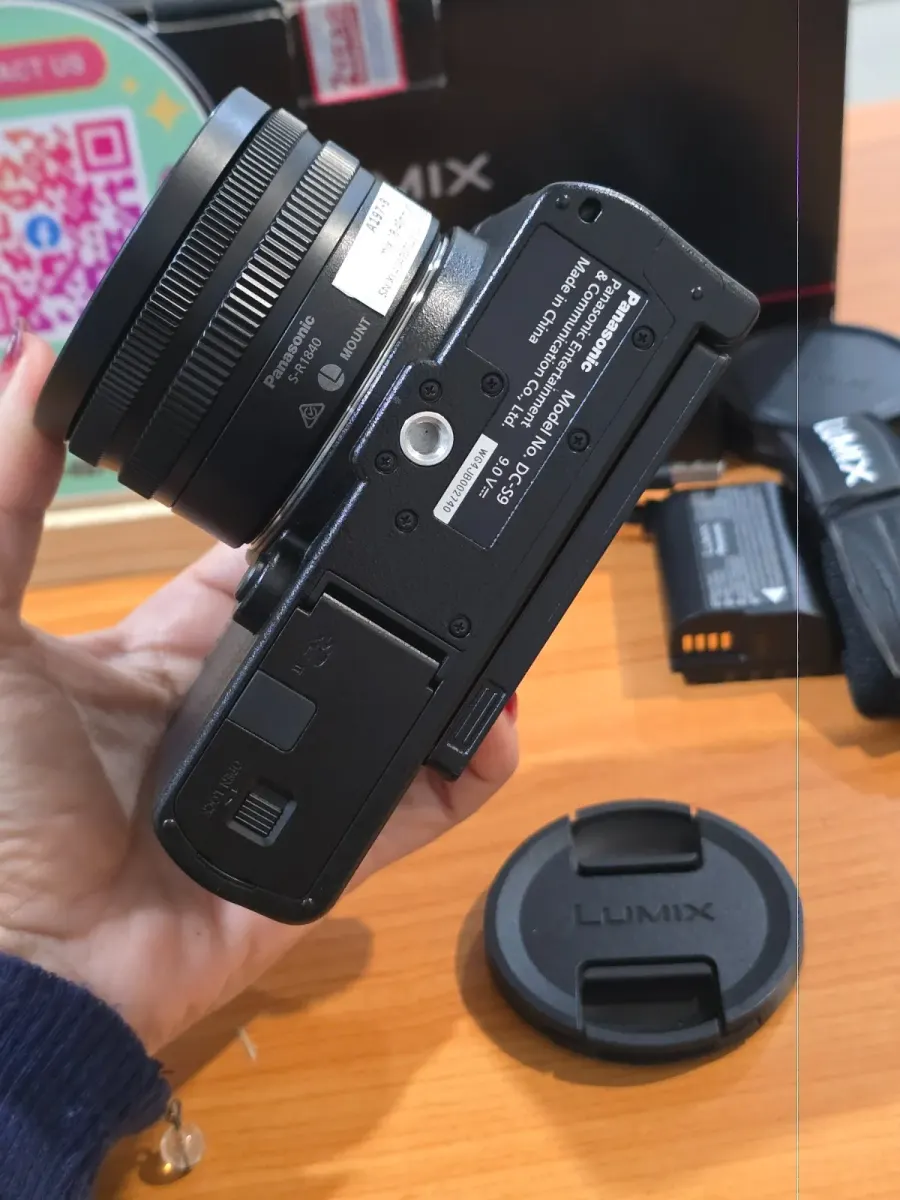 Panasonic Lumix S9 +18-40mm F4.5-6.3